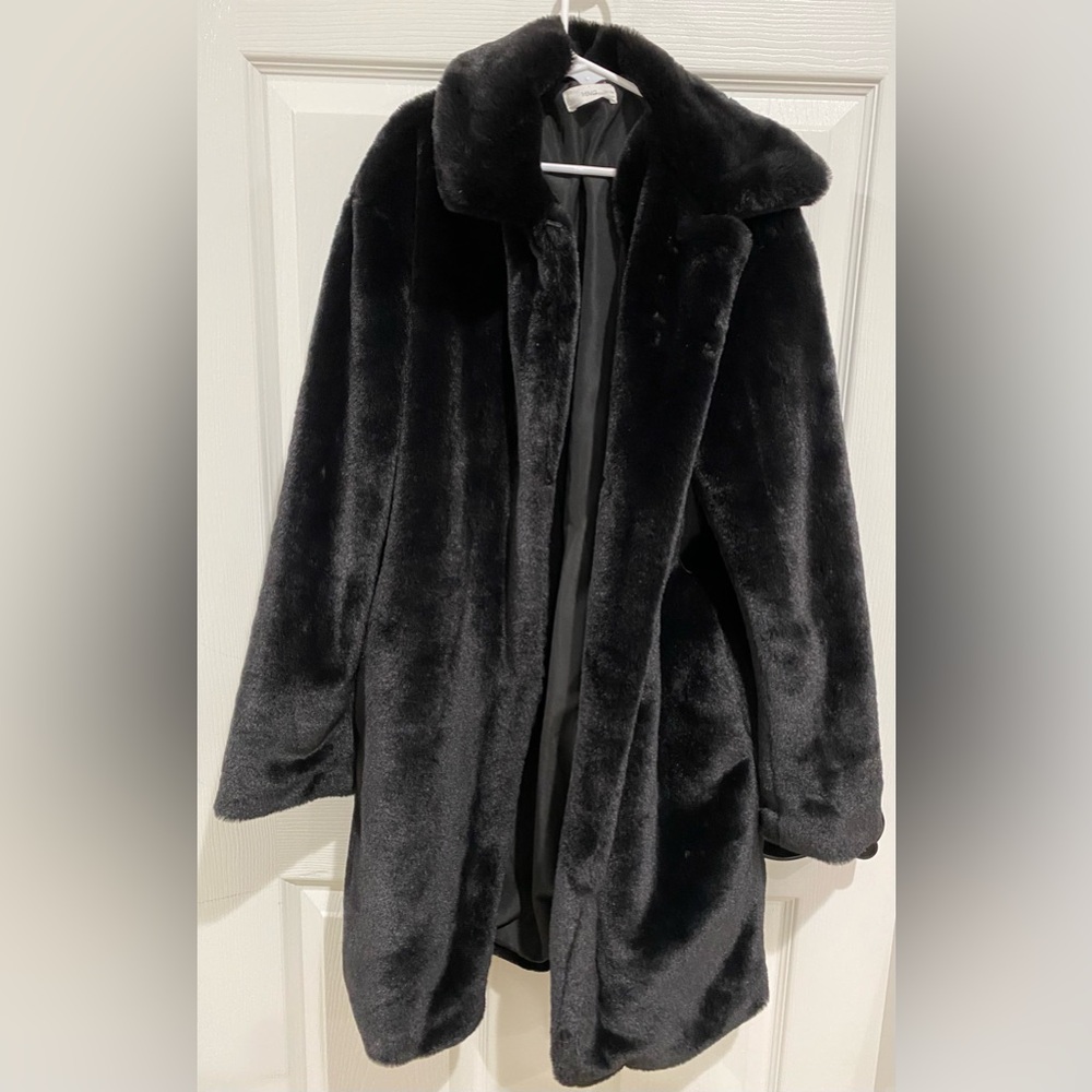 MANGO Youth Girls Black Faux Fur Coat Size 13-14 (164cm)